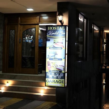 Hostal Kamelot 巴尼奥斯 外观 照片